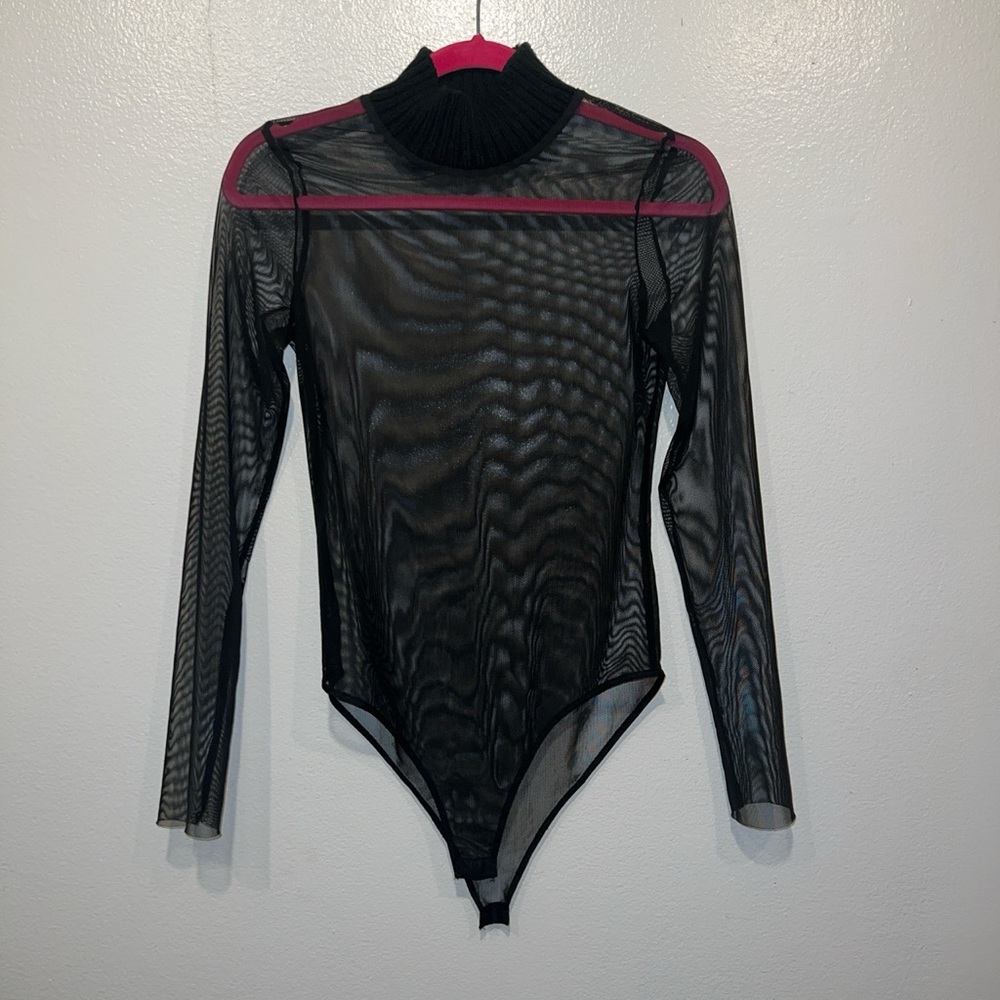 Sheer bodysuit 🖤